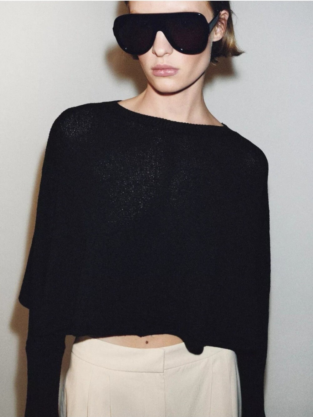 ZARA BLACK CROPPED BATWING SLEEVE KNIT TOP 🖤🖤🖤